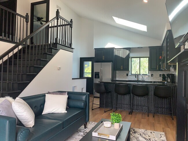 Building Photo - 5808 Stormcroft Ave