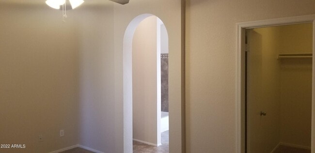 Building Photo - 13812 S 36th Way