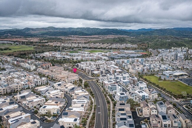 Building Photo - 232 Keeper