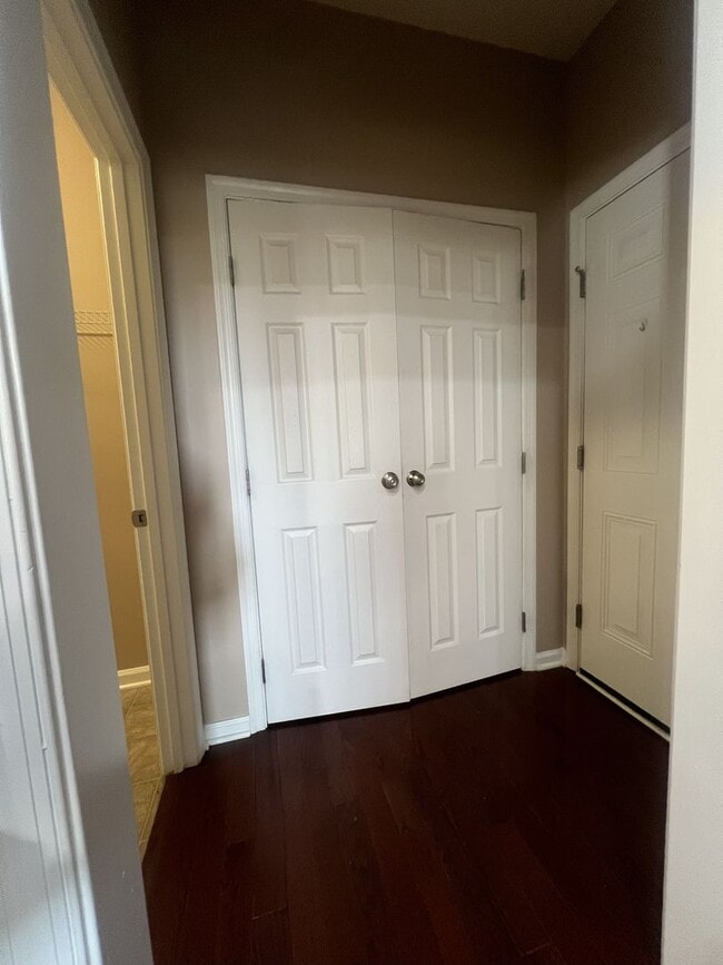 Building Photo - 13600 Warwick Longbay Dr