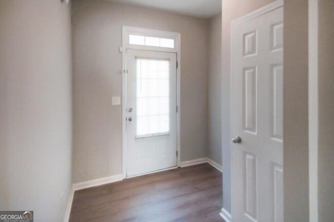 Building Photo - 2173 Executive Dr N