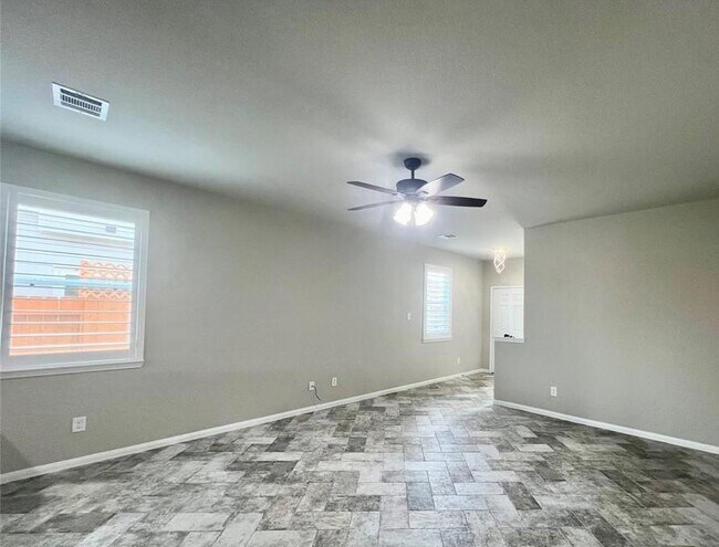 Building Photo - 24722 Allori Ct