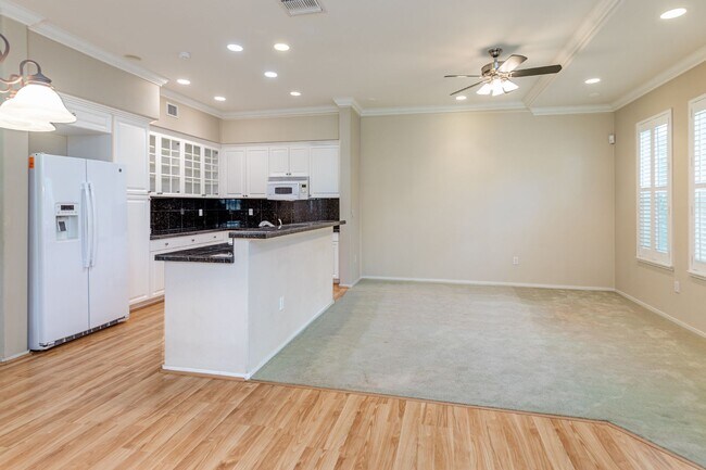 Building Photo - Ko Olina Resort Living - Unfurnished Coconut Plantation "Palm" Townhome