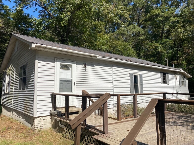 Building Photo - 448 Fawn Grove Rd