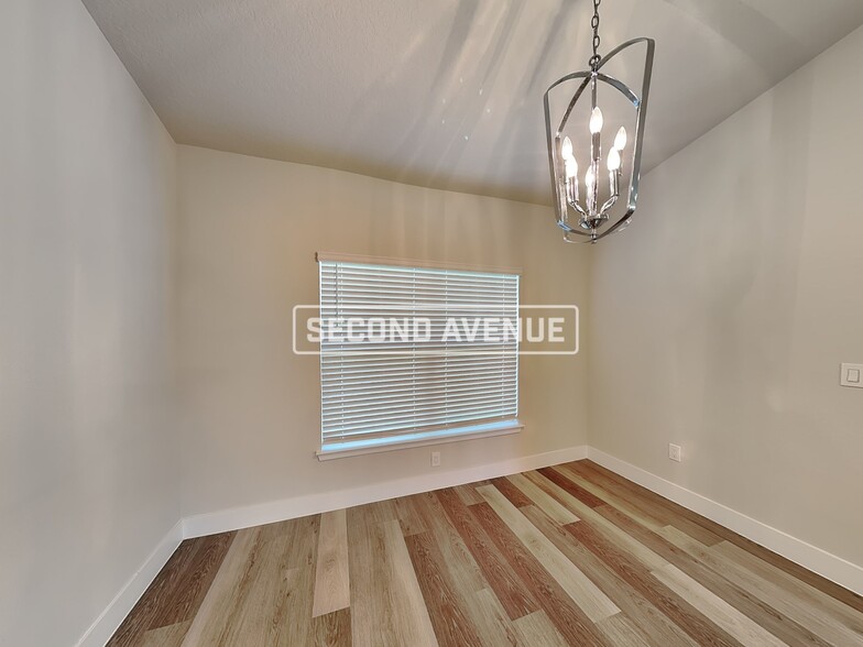 Building Photo - 24 Uline Pl