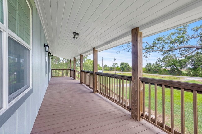 Building Photo - 241 Hebert Camp Rd
