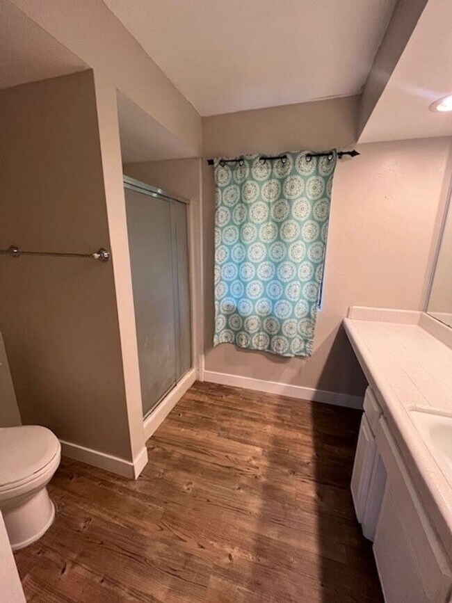 Building Photo - 7009 Ranch House Rd