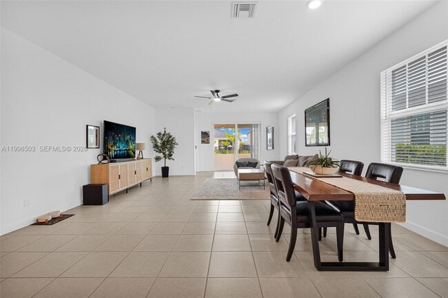 Building Photo - 1368 Haywagon Tr.