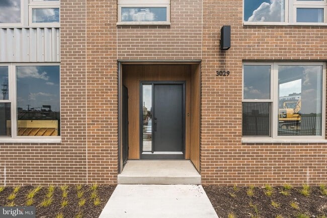 Building Photo - 3029 Bridgeview walk