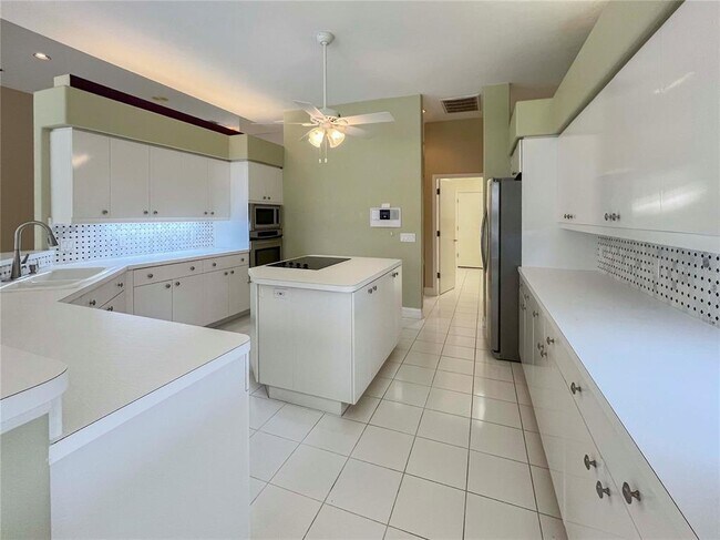 Building Photo - 6809 Erica Ln