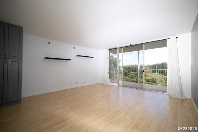 Building Photo - $2,250 / 1br - 1 BED 1 BATH CONDO IN KEMO'O BY THE LAKE