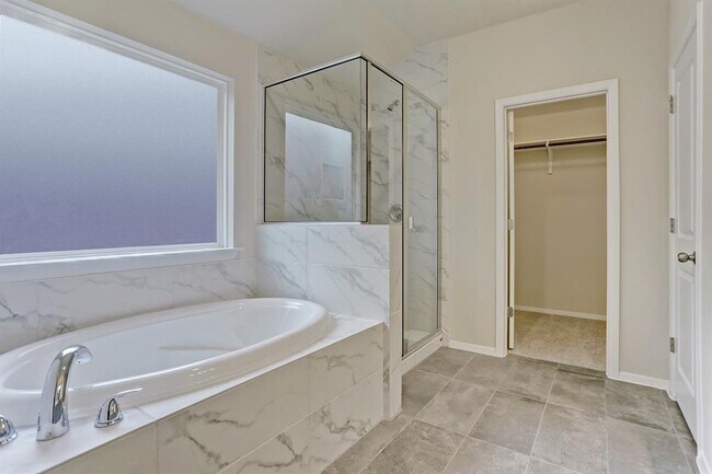 Building Photo - 3902 Crockett Ave