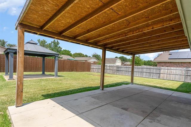 Building Photo - 2223 Lockwood Dr