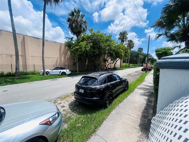 Building Photo - 8260 NW 10th St