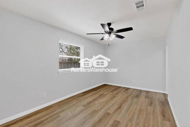 Building Photo - Completely ReFreshed Grapevine Rental
