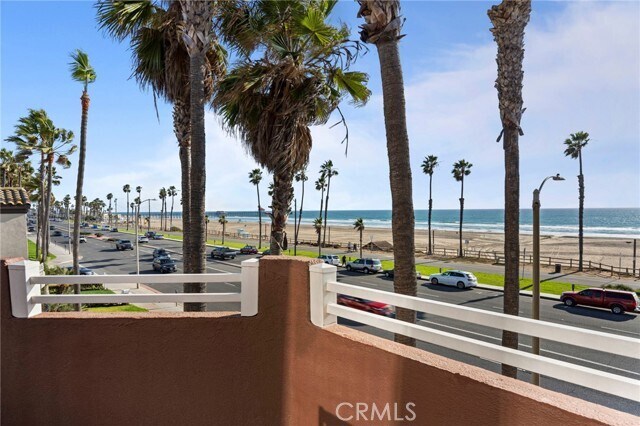Building Photo - 1314 Pacific Coast Hwy