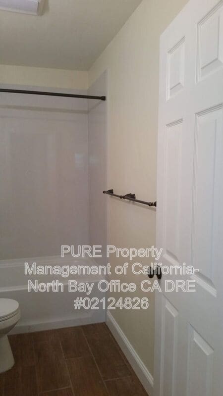 Building Photo - 131 Arlington Dr