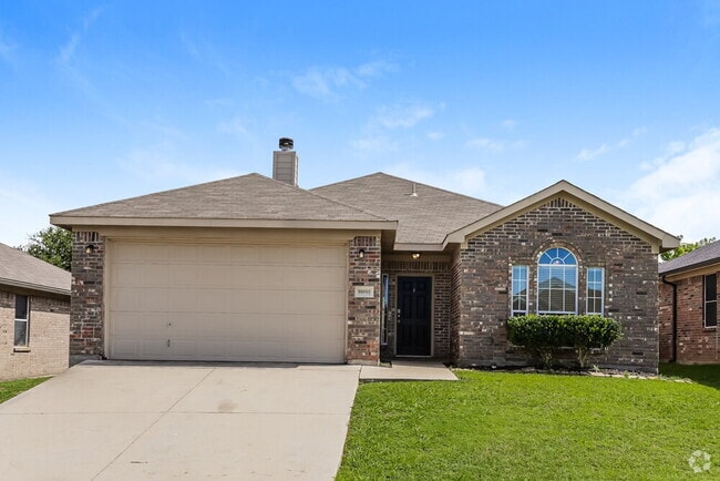 Building Photo - 10005 Blue Bell Dr