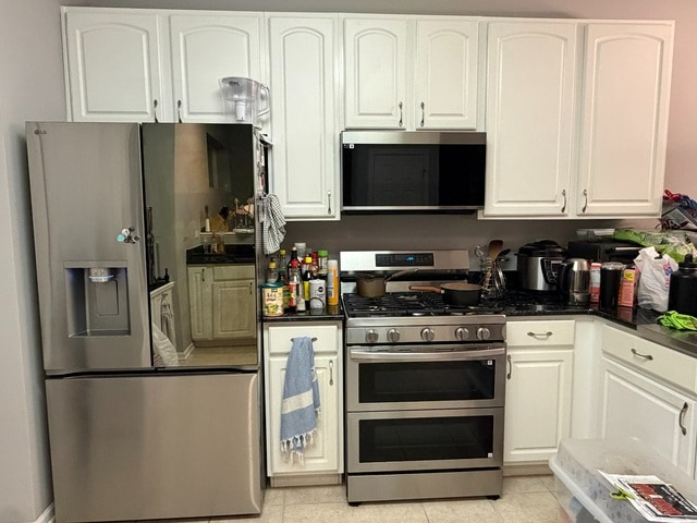 Building Photo - 737 Station Blvd