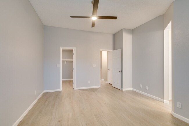 Building Photo - 540 Sutters Mill Rd