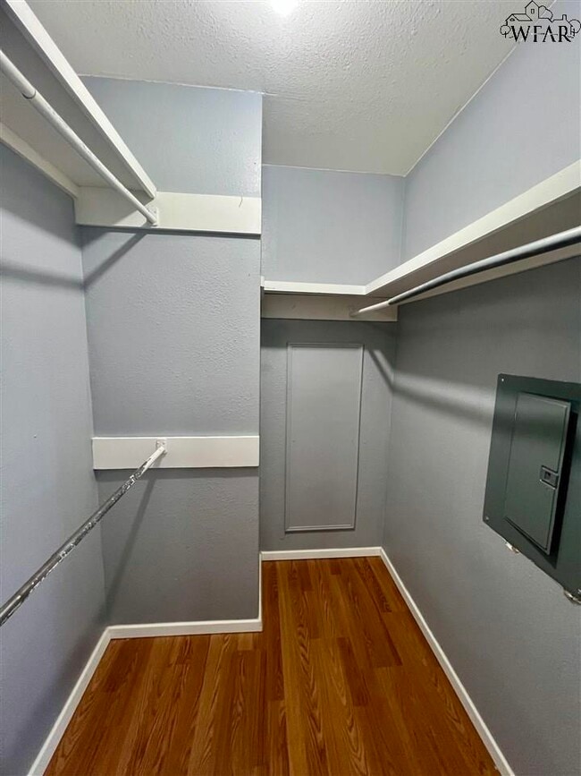 Building Photo - 1509 Trigg Ln