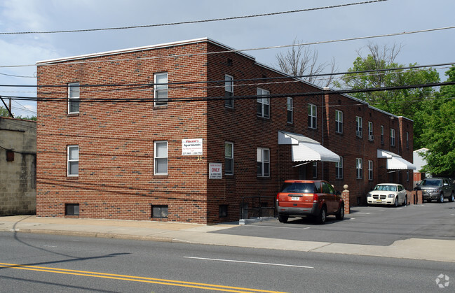 Primary Photo - Vincent Apartments