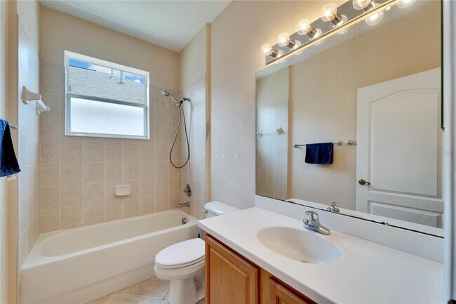 Building Photo - 1013 Emerald Dunes Dr