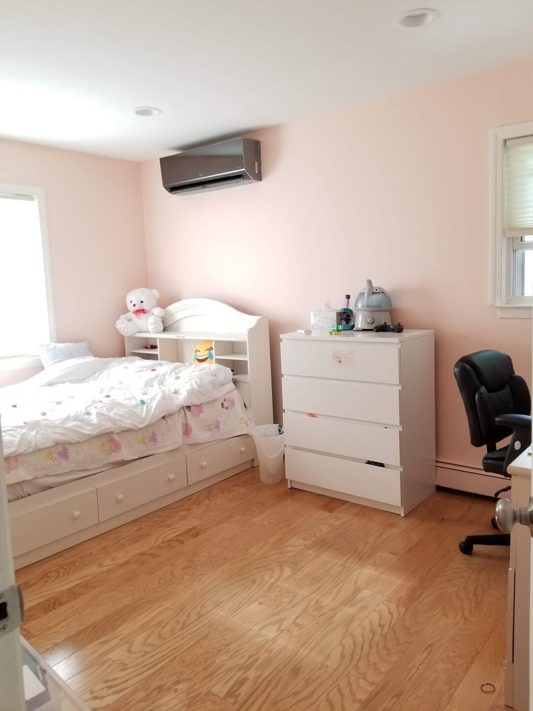 Building Photo - 5 Jeffrey Ct