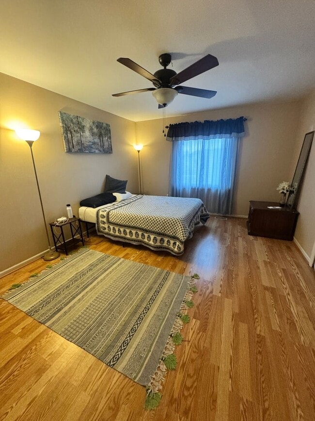 Building Photo - 14466 Doebler Dr