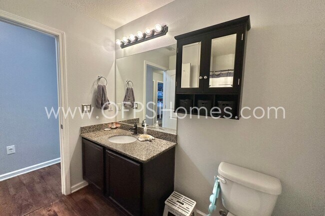 Building Photo - 3112 Partridge Dr