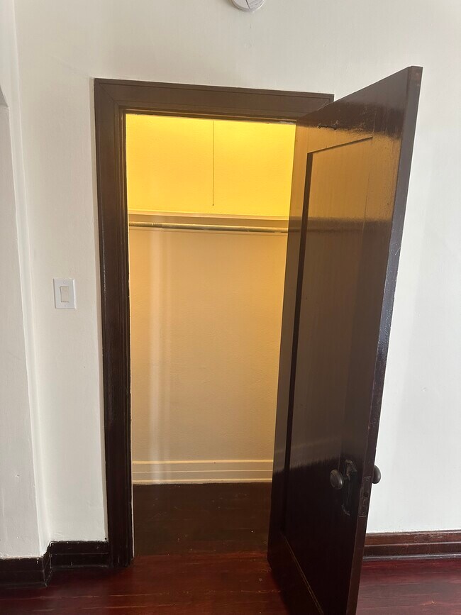 Building Photo - 2121 James M Wood Blvd