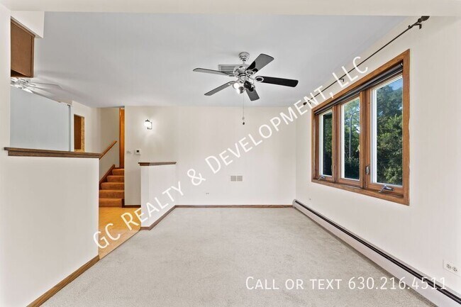 Building Photo - 1513 N La Grange Rd