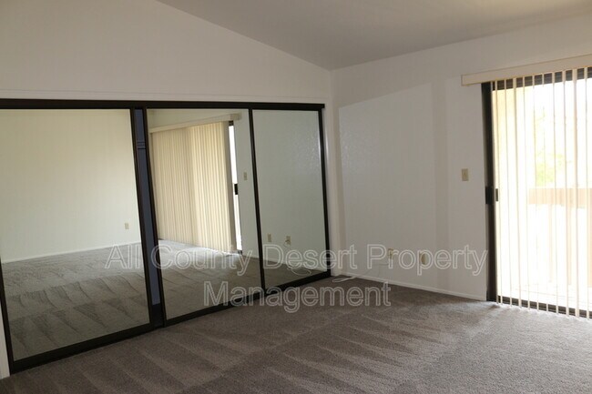 Building Photo - 45346 Driftwood Dr