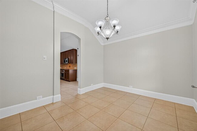 Building Photo - 7023 Sanders Hill Ln