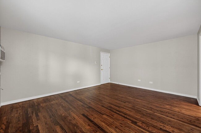 Building Photo - 985 Corona St