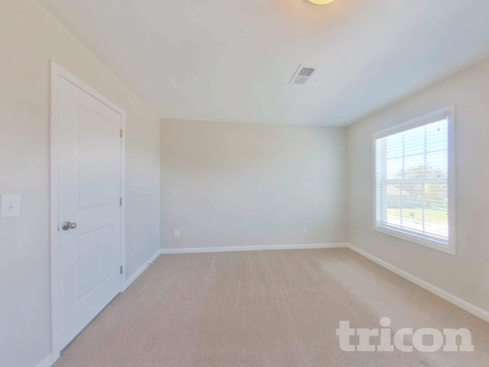 Building Photo - 920 Beverly Ct