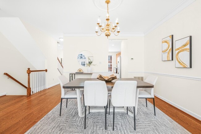 Building Photo - 631 Gatestone St