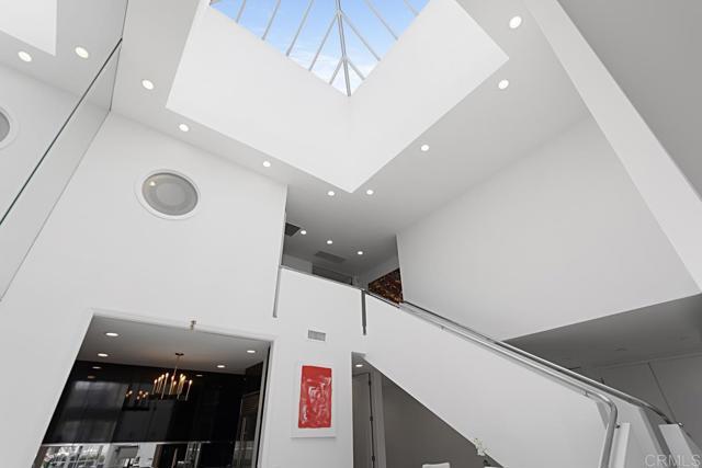 Building Photo - 7429 Via De Fortuna