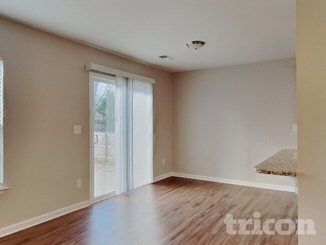 Building Photo - 1756 Pinnacle Oaks Dr