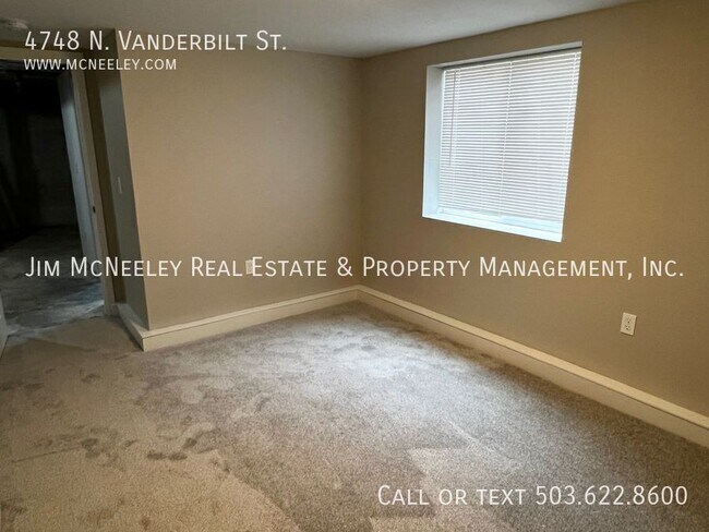Building Photo - 4748 N Vanderbilt St