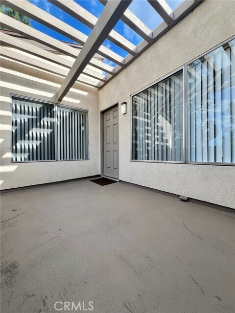 Building Photo - 1350 Cabrillo Park Dr