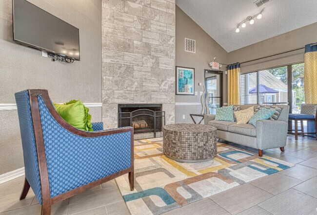 Building Photo - 755 Sybilwood Cir