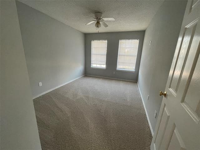 Building Photo - 728 Fawn Valley Dr