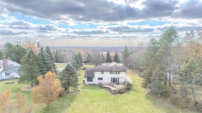 Building Photo - 6784 Bear Ridge Rd