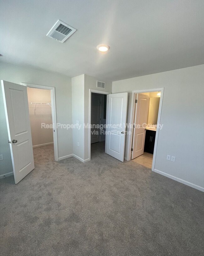 Building Photo - 2727 Chert Ln