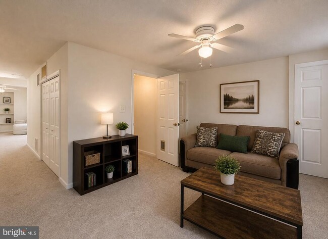 Building Photo - 2819 Otsego Dr
