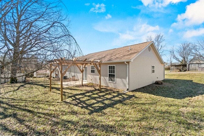 Building Photo - House In Jackson