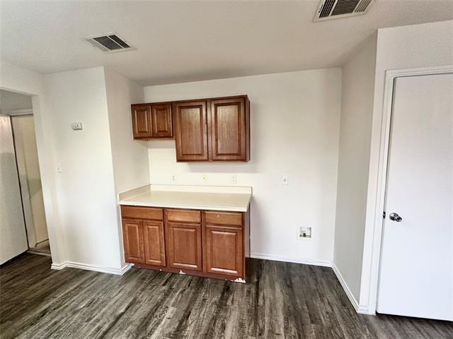 Building Photo - 317 Outfitter Dr