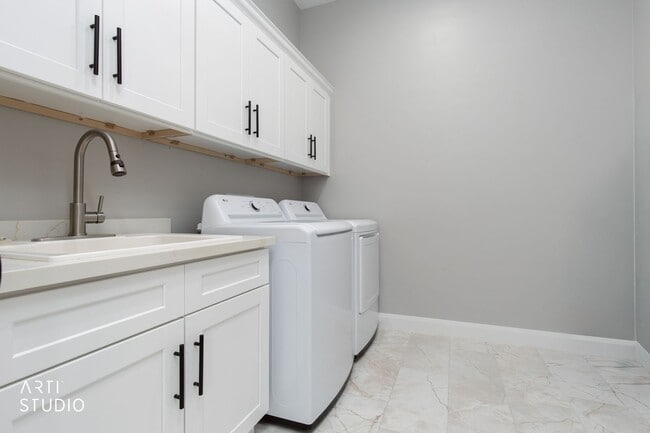 Building Photo - Beautiful, Brand-New 4 Bedroom Home in Scenic AZ