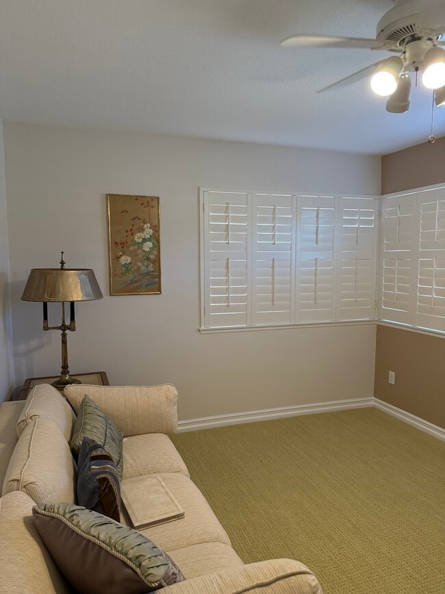 3rd bedroom - 23446 Blythe St